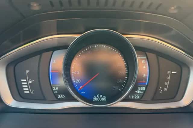 Volvo V60 (2014) thumbnail 22