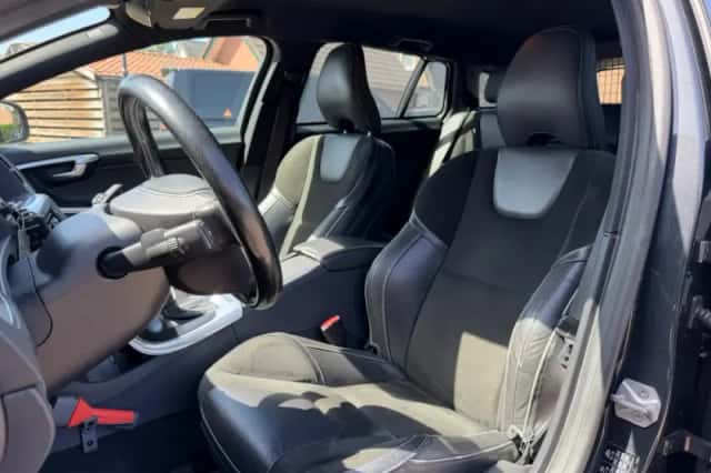 Volvo V60 (2014) thumbnail 6