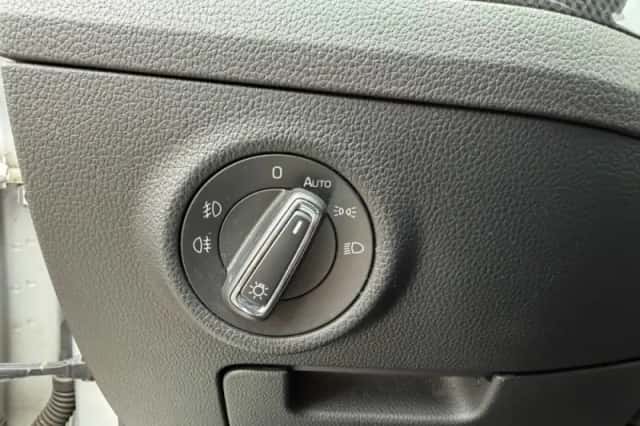 Škoda Superb (2019) thumbnail 16