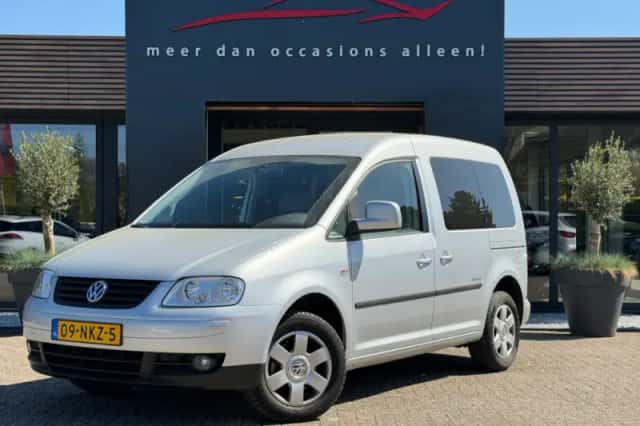 Volkswagen Caddy (2009) thumbnail 1