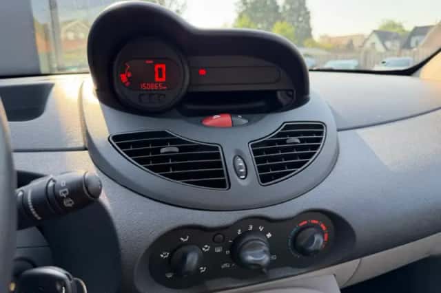 Renault Twingo (2009) thumbnail 6