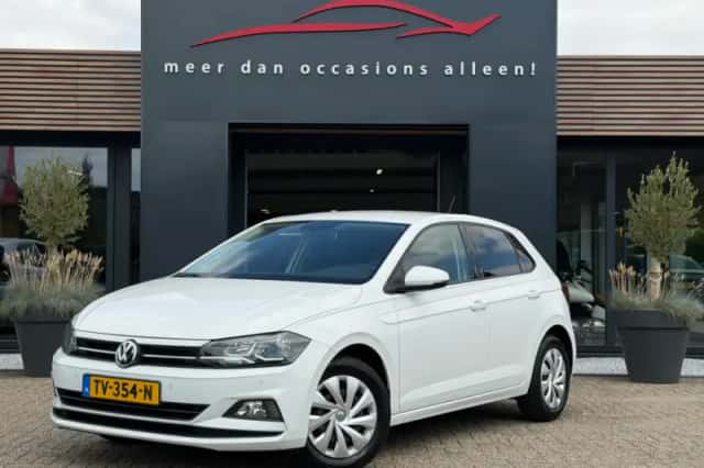 Volkswagen Polo (2018) thumbnail 1