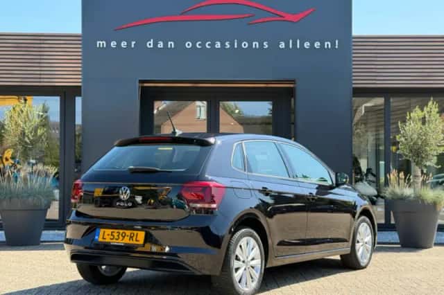 Volkswagen Polo (2021) thumbnail 3