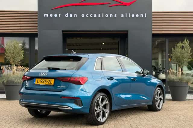 Audi A3 (2021) thumbnail 3