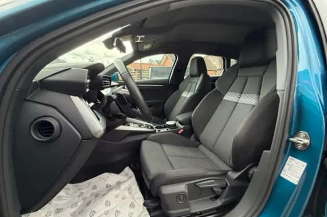Audi A3 (2021) thumbnail 4