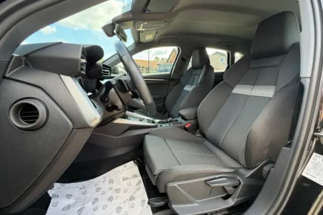 Audi A3 (2023) thumbnail 4