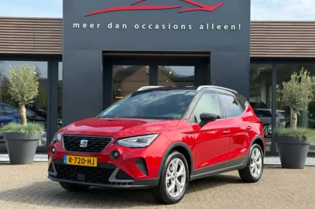 SEAT Arona (2022) thumbnail 1