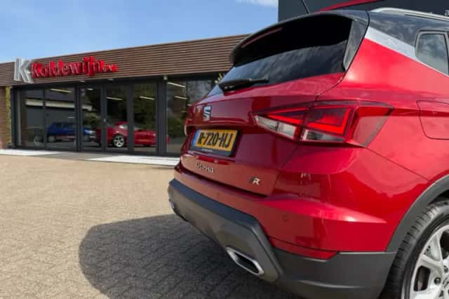 SEAT Arona (2022) thumbnail 6