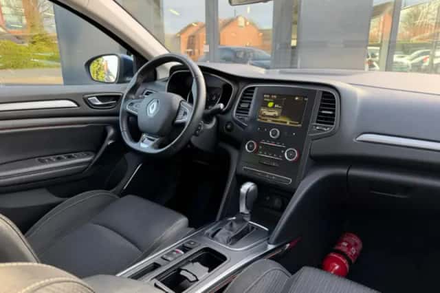 Renault Mégane (2020) thumbnail 2