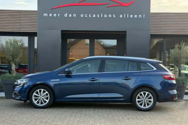Renault Mégane (2020) thumbnail 3
