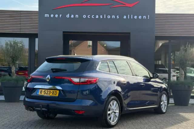Renault Mégane (2020) thumbnail 4