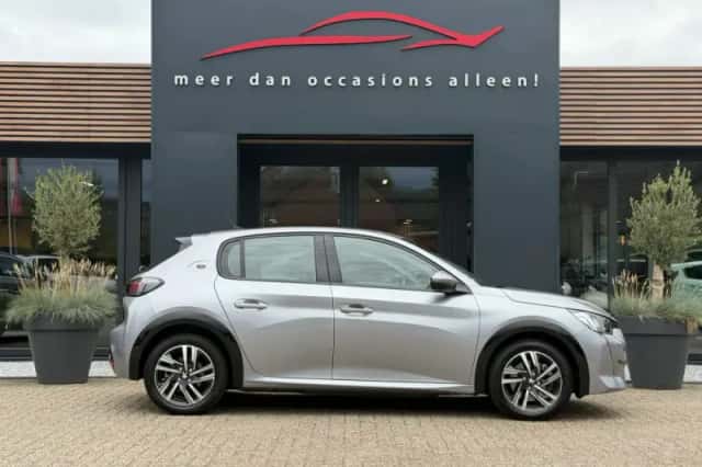 Peugeot e-208 (2020) thumbnail 3