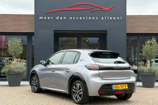 Peugeot e-208 (2020) thumbnail 5