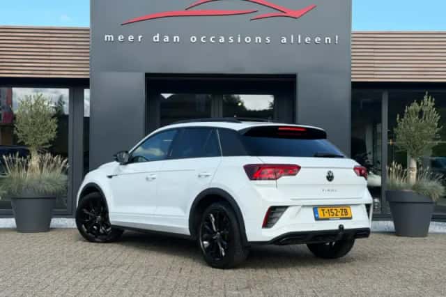 Volkswagen T-Roc (2022) thumbnail 5