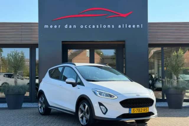 Ford Fiesta (2018) thumbnail 5