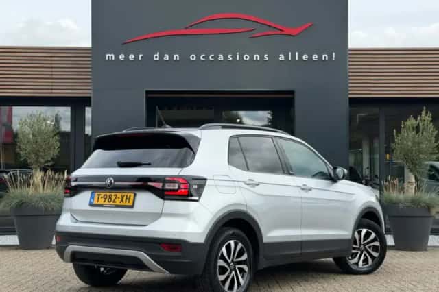 Volkswagen T-Cross (2021) thumbnail 3
