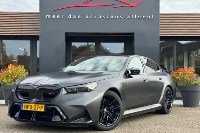 BMW M5 (2025) thumbnail 1