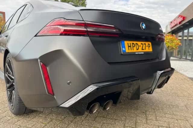 BMW M5 (2025) thumbnail 6