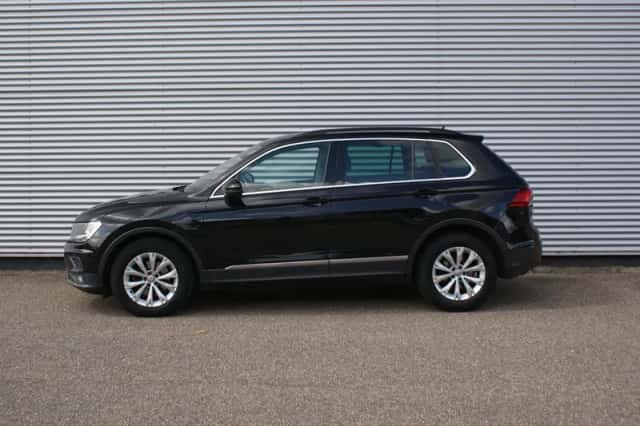 Volkswagen Tiguan (2019) thumbnail 5
