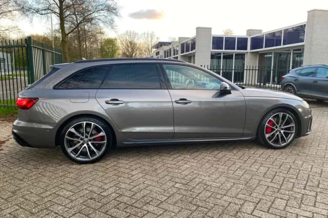 Audi A4 (2020) thumbnail 6