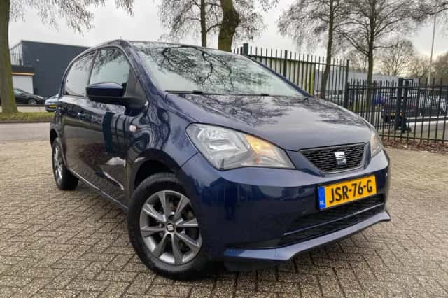 SEAT Mii (2015) thumbnail 2