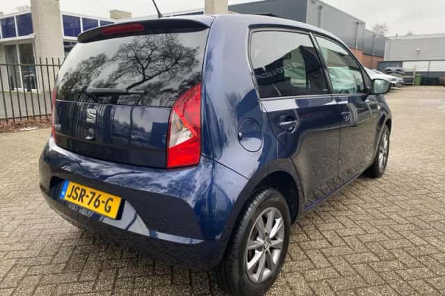 SEAT Mii (2015) thumbnail 4
