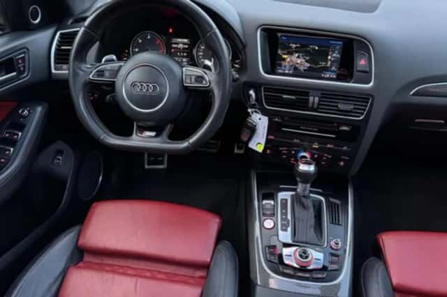 Audi SQ5 (2017) thumbnail 3