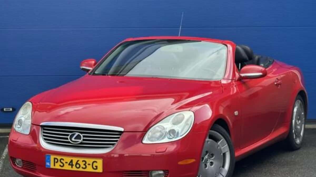 Lexus SC430 (2017) — foto 1