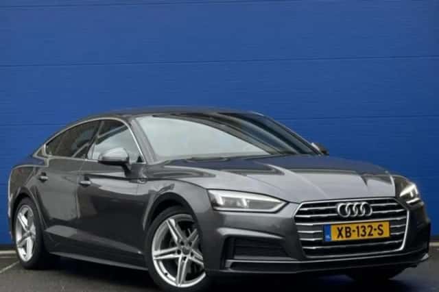 Audi A5 (2018) thumbnail 4