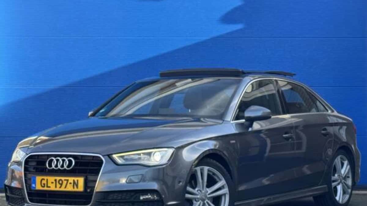 Audi A3 (2015) — foto 1