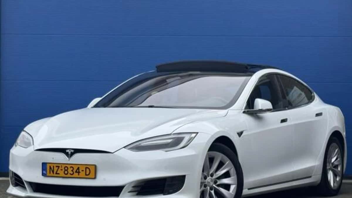 Tesla Model S (2017) — foto 1