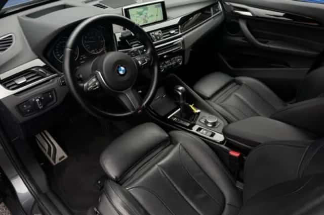 BMW X1 (2017) thumbnail 6