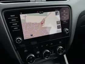 Škoda Octavia (2018) thumbnail 13