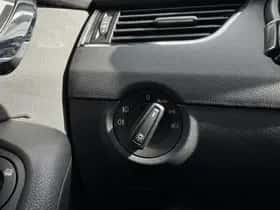 Škoda Octavia (2018) thumbnail 25