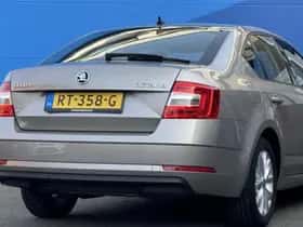 Škoda Octavia (2018) thumbnail 32