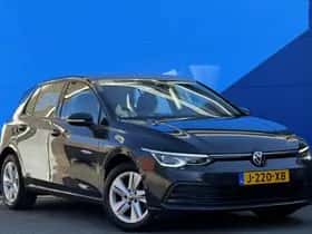 Volkswagen Golf (2020) thumbnail 2