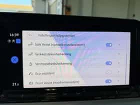 Volkswagen Golf (2020) thumbnail 16