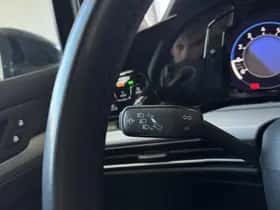 Volkswagen Golf (2020) thumbnail 24