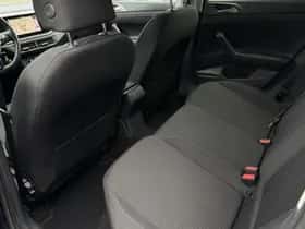 Volkswagen Polo (2018) thumbnail 6