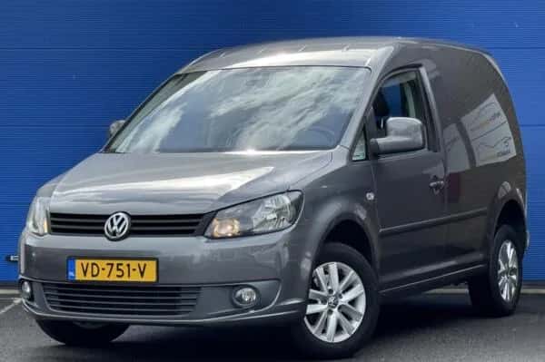 Volkswagen Caddy (2013) — foto 1