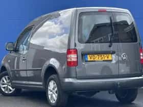 Volkswagen Caddy (2013) thumbnail 4