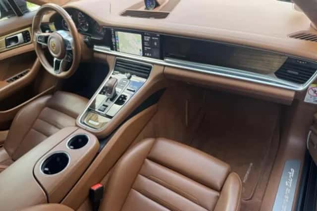 Porsche Panamera (2017) thumbnail 6