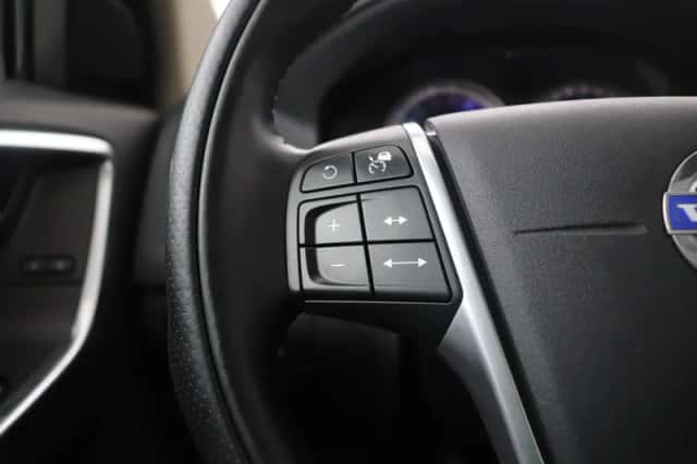 Volvo XC60 (2012) thumbnail 30