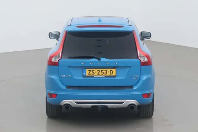 Volvo XC60 (2012) thumbnail 9