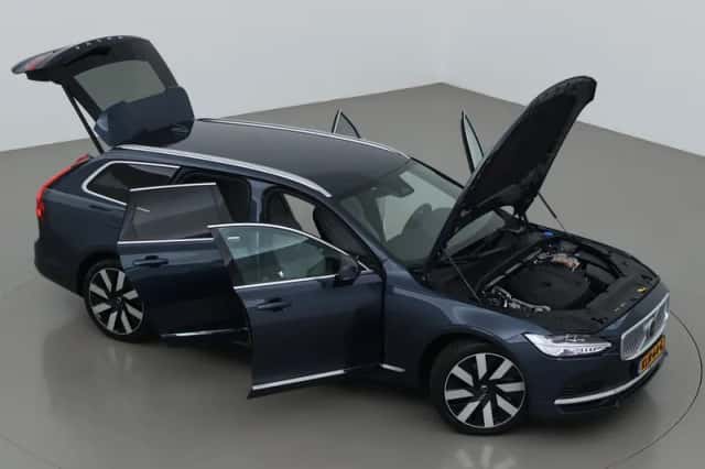 Volvo V90 (2024) thumbnail 6