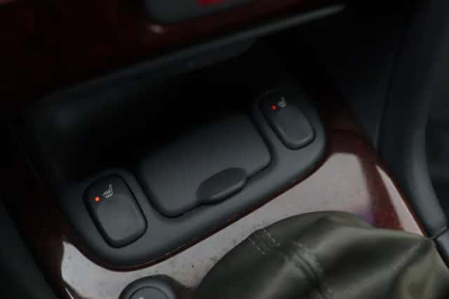 Volvo C70 (2000) thumbnail 12