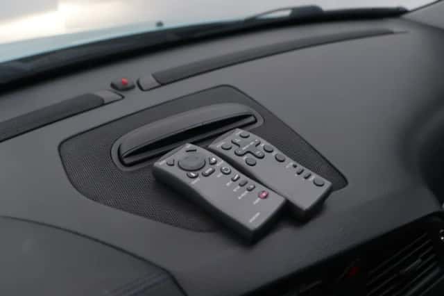 Volvo V70 (2003) thumbnail 24