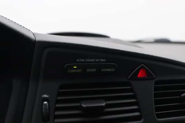 Volvo V70 (2003) thumbnail 26