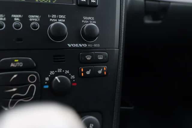 Volvo V70 (2003) thumbnail 30
