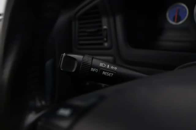 Volvo V70 (2003) thumbnail 36